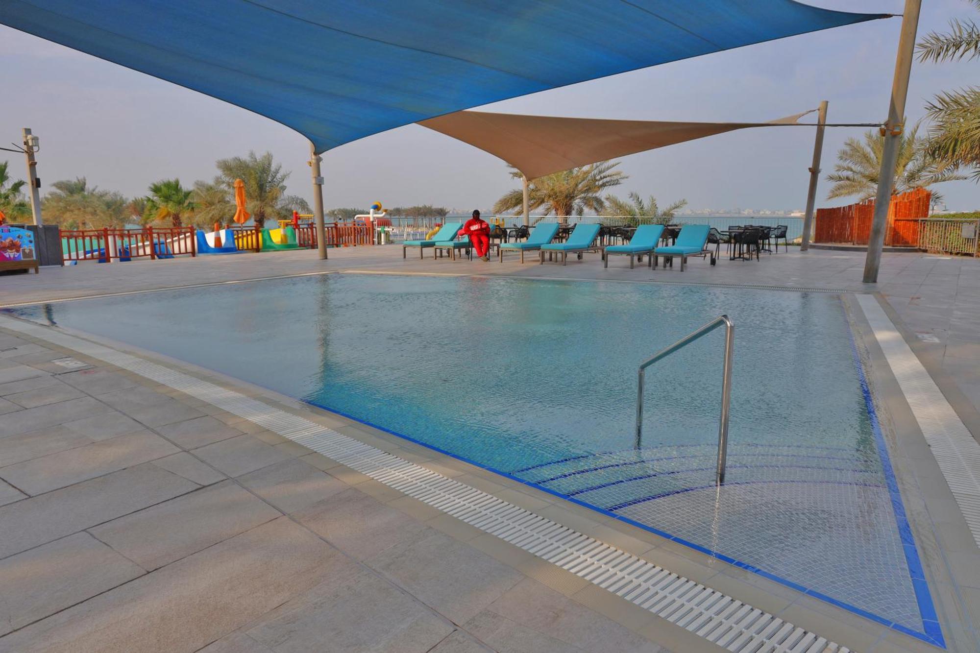 The Art Hotel & Resort Muharraq Extérieur photo